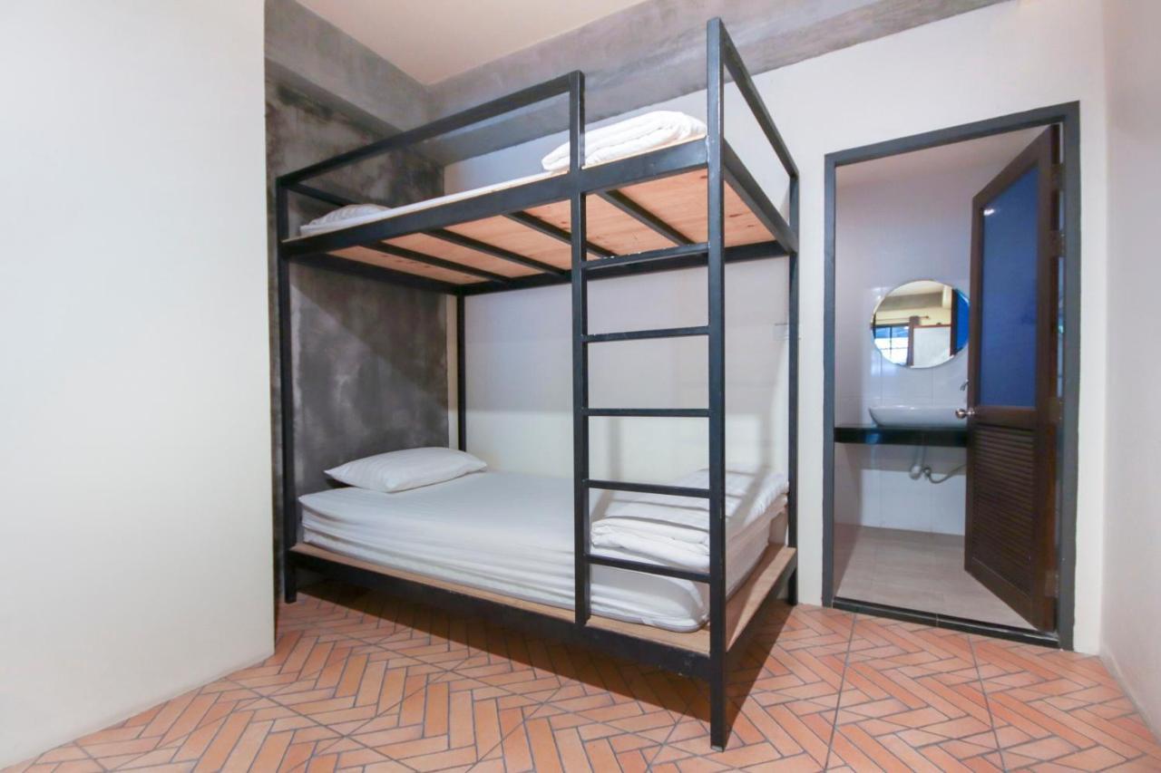 מלון Ao Nang Oyo 75307 The Morning Minihouse Aonang מראה חיצוני תמונה