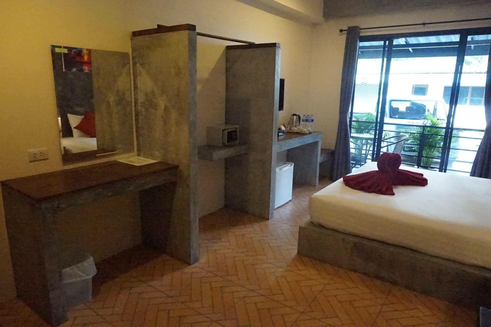 מלון Ao Nang Oyo 75307 The Morning Minihouse Aonang מראה חיצוני תמונה