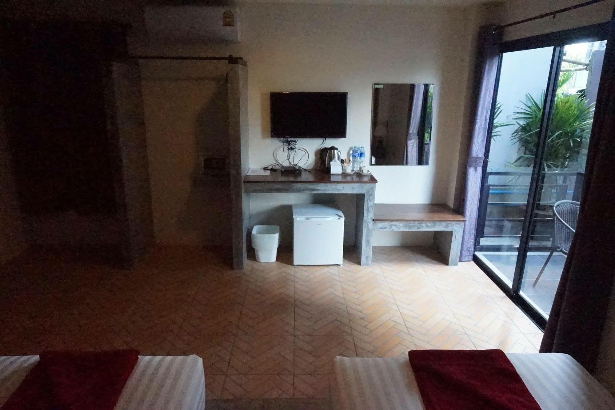 מלון Ao Nang Oyo 75307 The Morning Minihouse Aonang מראה חיצוני תמונה